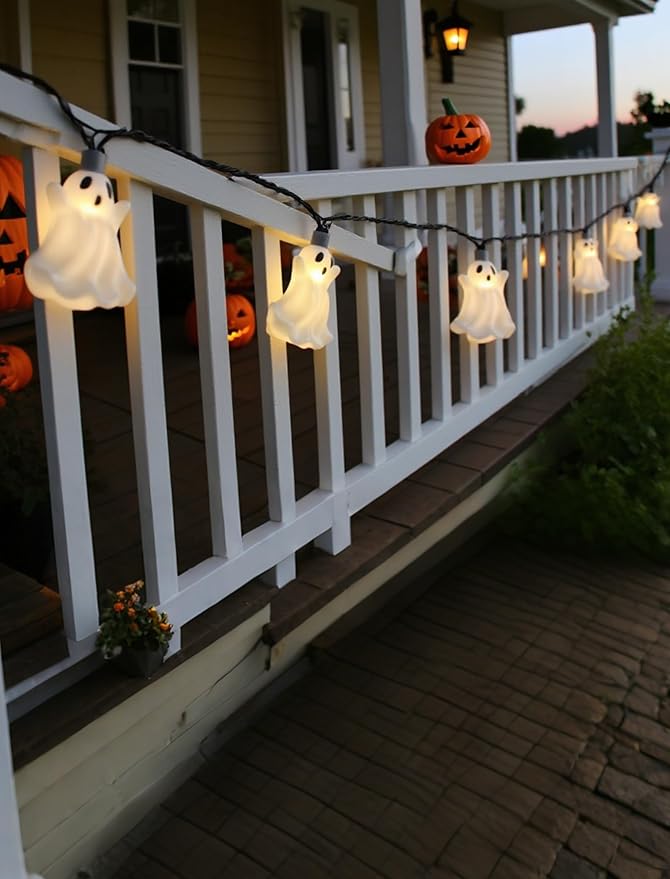 8.5FT Halloween Ghost String Lights Outdoor, Fairy Decorations Lights with 12 LED Bulbs, Waterproof Halloween Decor Hanging String Lights for Bedroom Yard Party Garden Window, Ghost