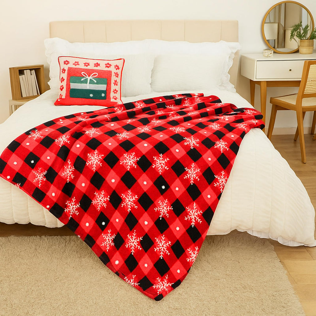 HunnmingRe 6 Set Christmas Fleece Throw Blanket Bulk Xmas Gift Set Include Merry Christmas Ribbon and Gift Card 50 x 60 Inch Holiday Blanket for Couch Sofa Winter Travel Decoration