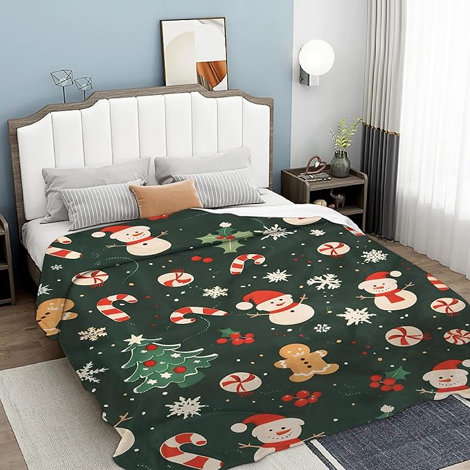 Merry Christmas Blanket Gfits for Women Men Kids Candy Snowflake Throw Blankets Soft Lightweight for Home Decor Couch Bed Sofa 50x60 Inches