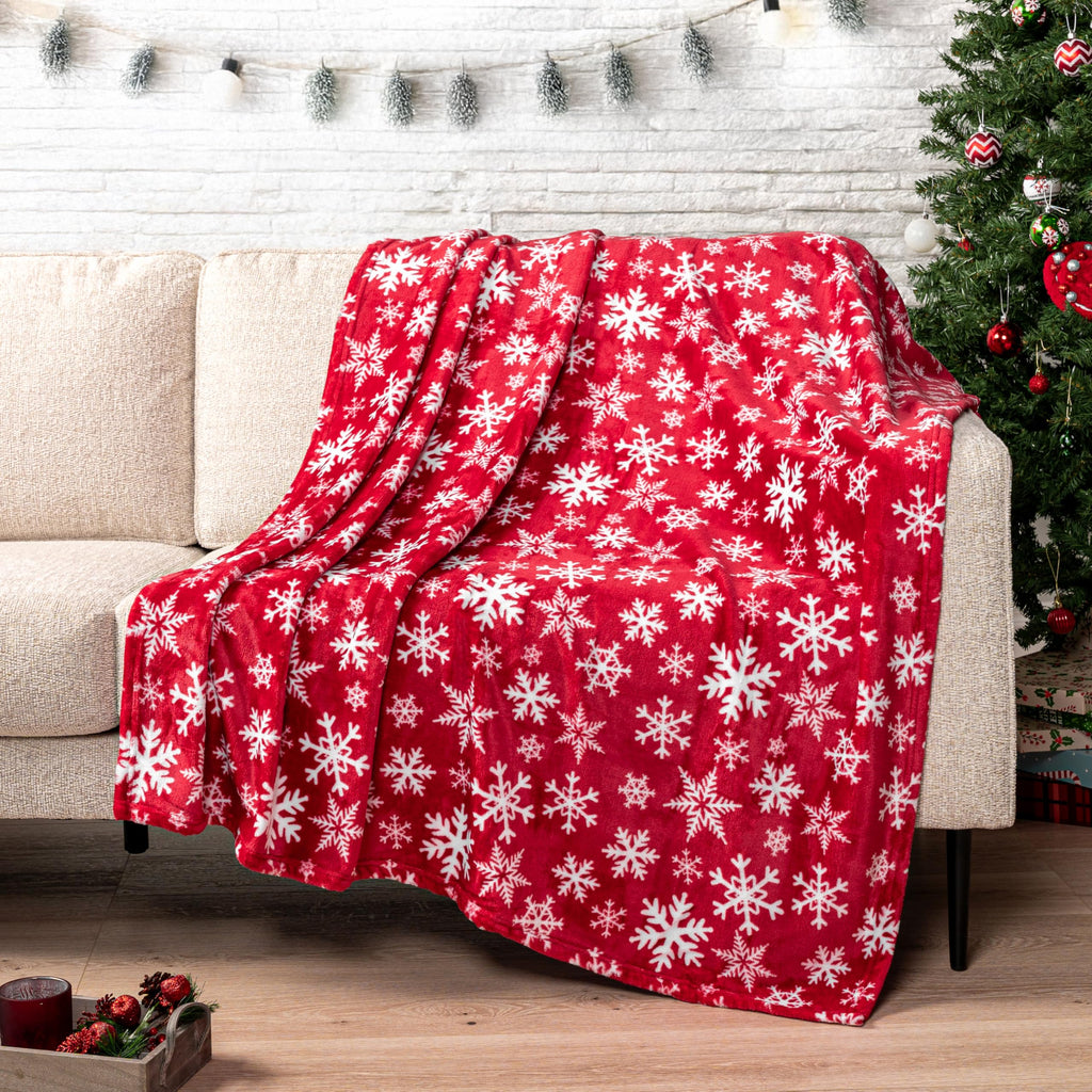 PAVILIA Christmas Throw Blanket | Red Snowflake Christmas Fleece Blanket | Soft, Plush, Warm Winter Cabin Throw, 50x60 (Red/White Snowflake)